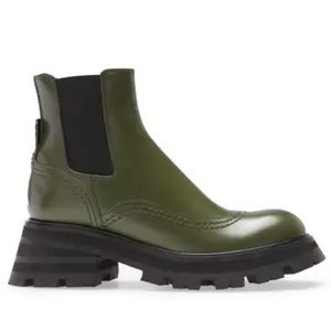 🥾💚 RARE! Alexander McQueen Lug Chelsea Boot Women’s 5US / 35EU in GREEN! 🥾💚